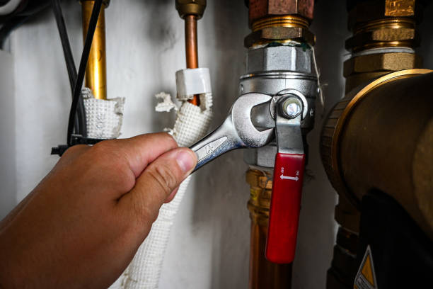 Best Emergency Plumber  in Lakeview, OR